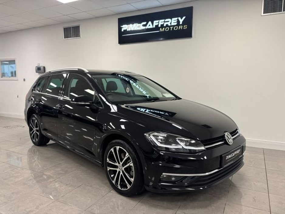 2019 Volkswagen Golf  €17,995
