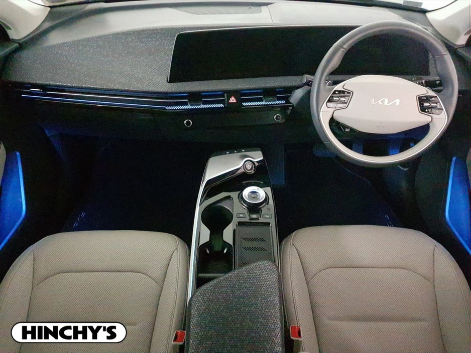 2022 Kia EV6 - image 2