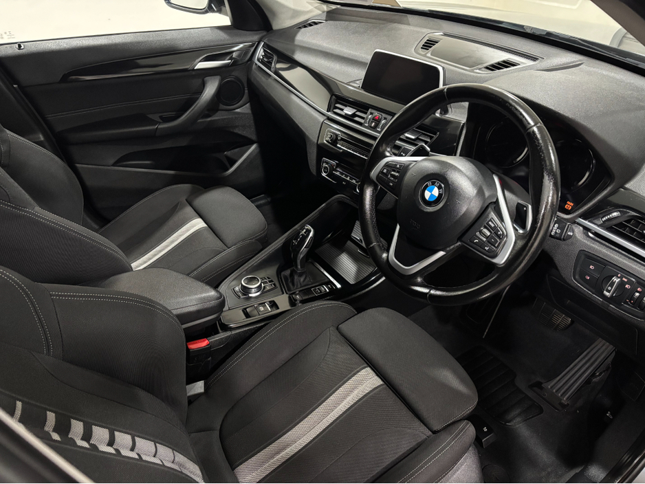 2018 BMW X1 - image 9