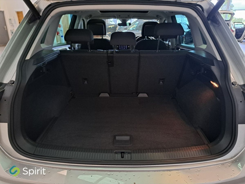 2019 Volkswagen Tiguan 150HP R-Line *Call Jonathan On 0879785383* €24,900