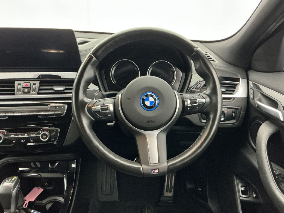 2022 BMW X2 - image 8