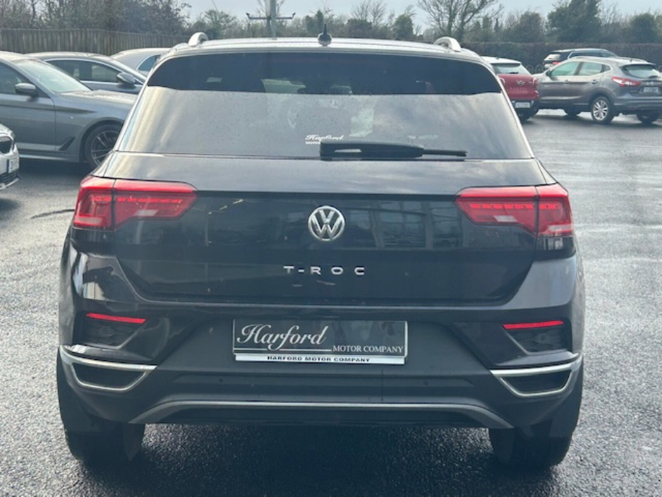 2019 Volkswagen T-Roc 1.0 TSI 115bhp Design €18,495