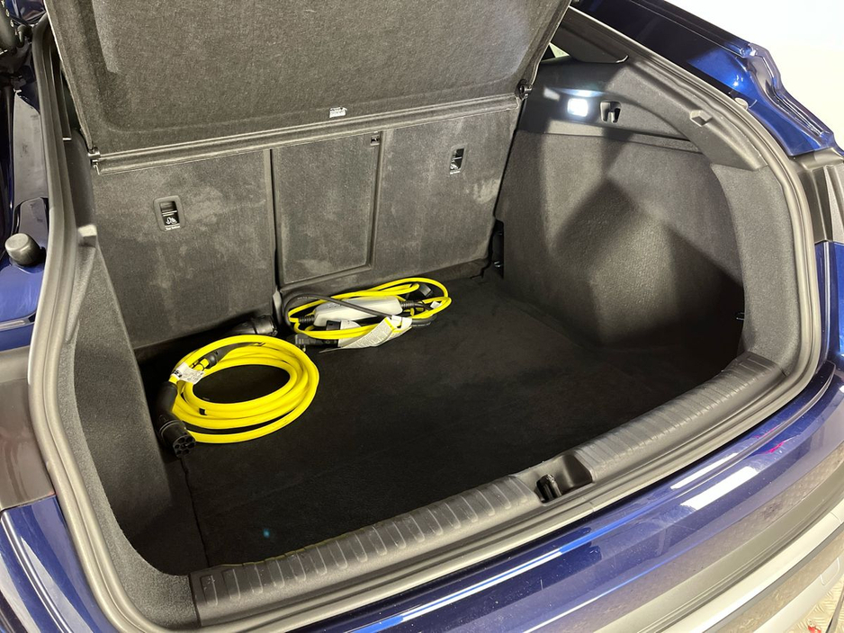 2024 Audi Q4 e-tron - image 12