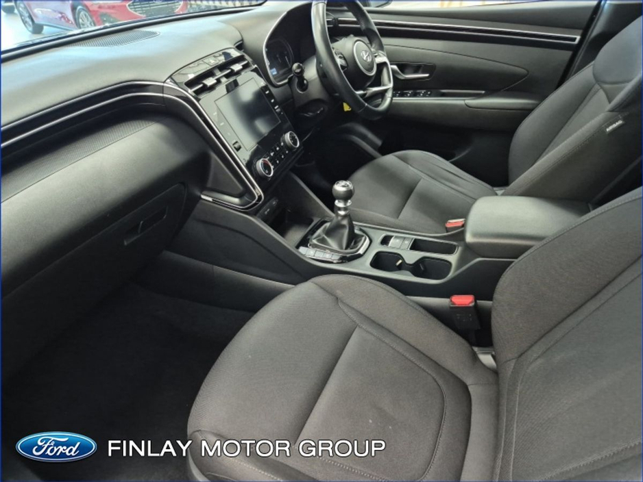 2022 Hyundai Tucson - image 4