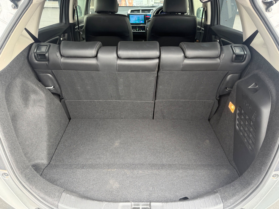 2016 Honda Fit - image 24