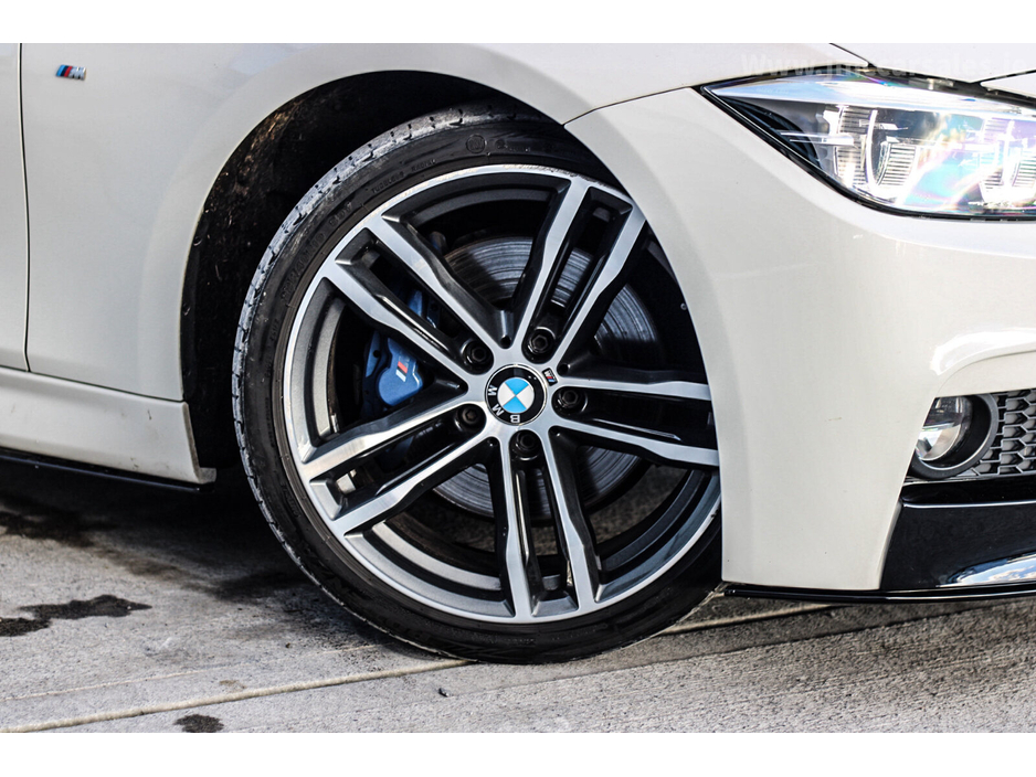 2018 BMW 3 Series  €23,995