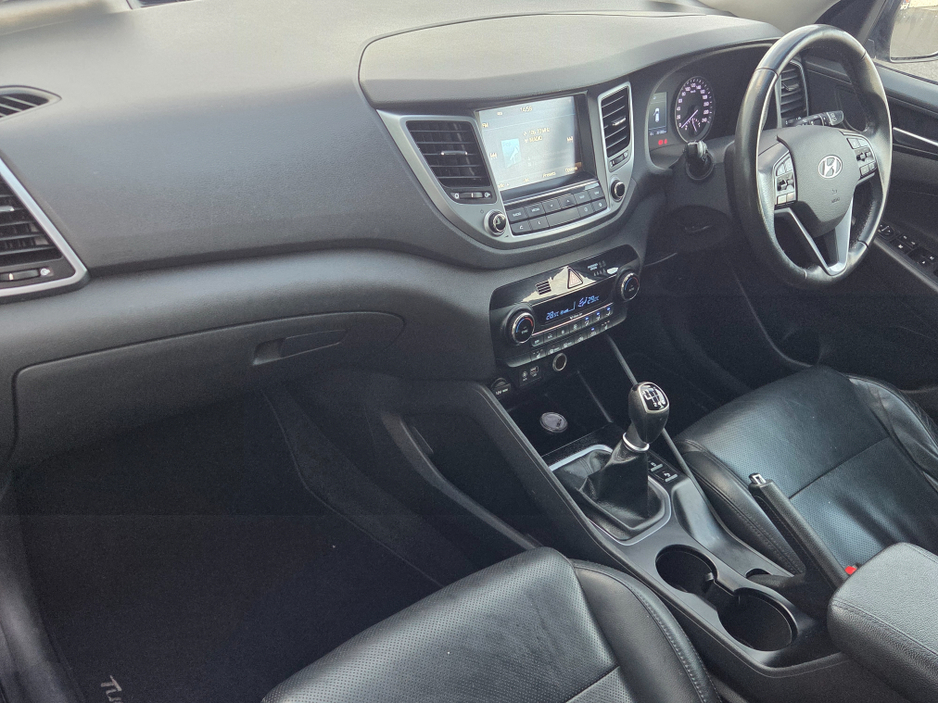 2016 Hyundai Tucson PREMIUM 5DR €10,990