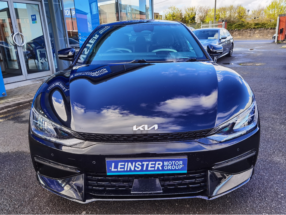 2022 Kia EV6 - image 2