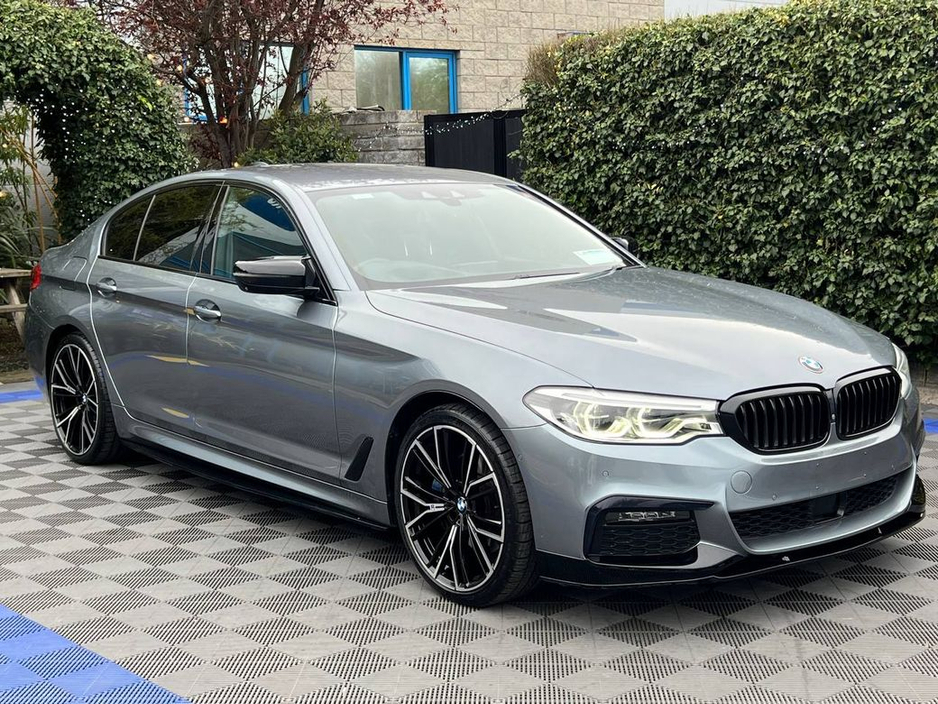 2020 BMW 5 Series - image 16