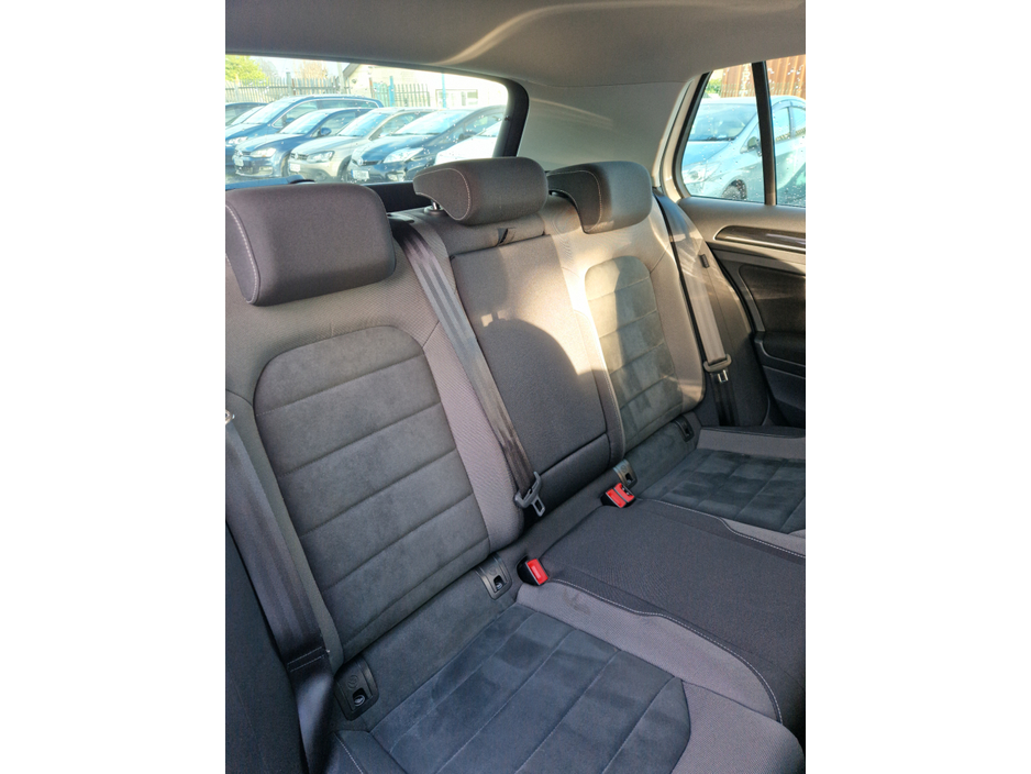 2018 Volkswagen Golf 1.4 TSI Highline Auto €18,450