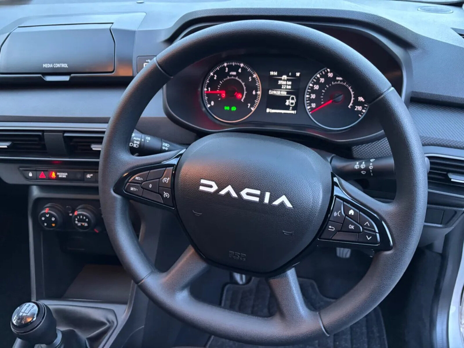 2024 Dacia Sandero TCe 90 Essential €15,500