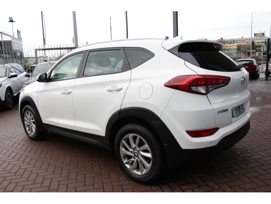 2017 Hyundai Tucson 1.7CRDI EXECUTIVE PLUS //WHITE WITH BLACK LEATHER //IMMACULATE CONDITION  // BUY WITH CONFIDENC AA AND SIMI APPROVED DEALER 2025 // FINANCE ARRANGED // ALL TRADE INS WELCOME // €13,950