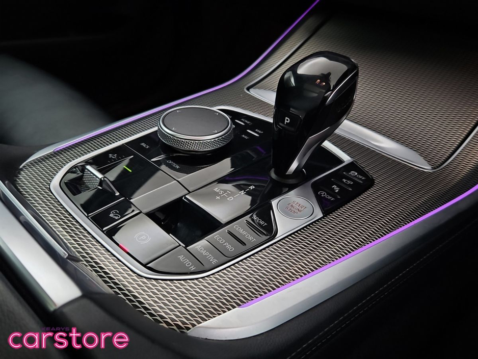 2020 BMW X5 - image 24