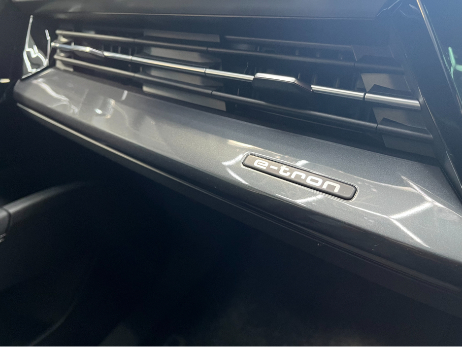 2023 Audi Q4 e-tron - image 23