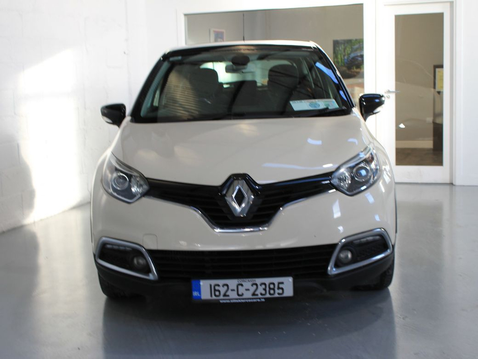 2016 Renault Captur - image 2