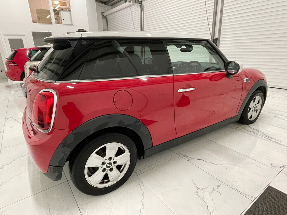 2020 MINI Hatch Cooper Classic €18,950
