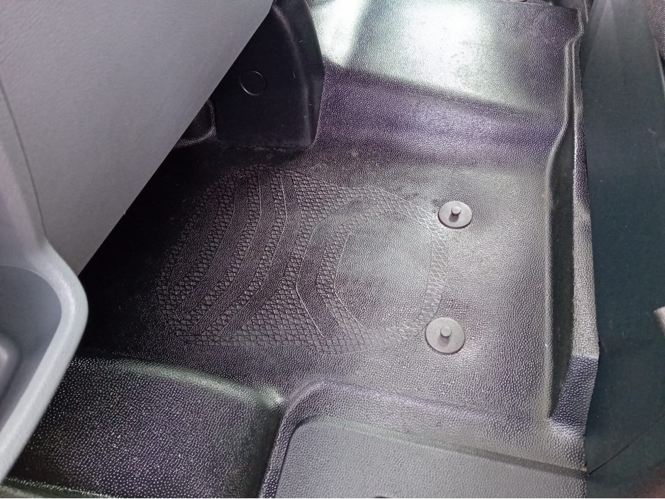 2019 Ford Transit - image 14