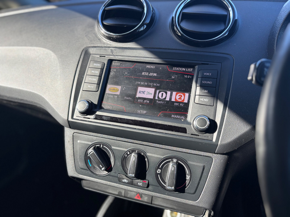 2017 SEAT Ibiza - image 22