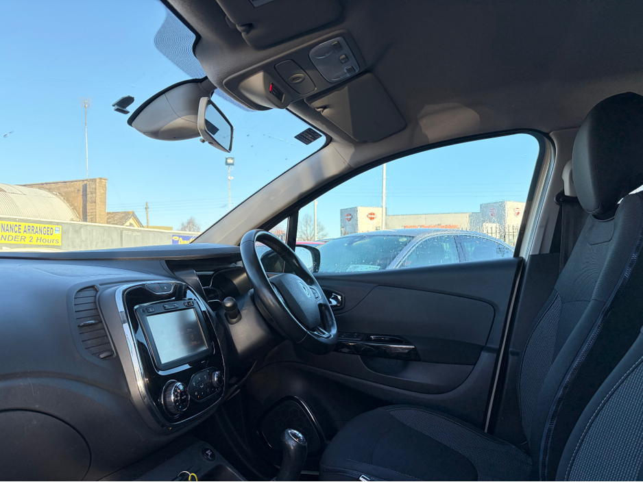 2017 Renault Captur INTENSE 1.5 DCI ** IRISH CAR ** 2 KEYS ** IMMACULATE EXAMPLE ** €9,995