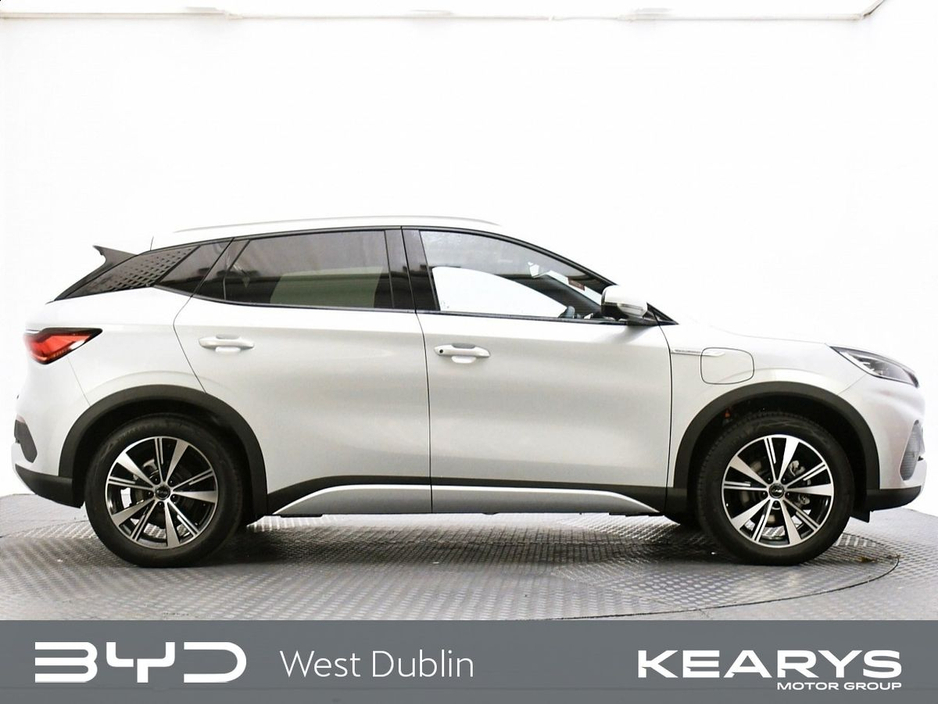 2025 BYD ATTO 3 - image 3