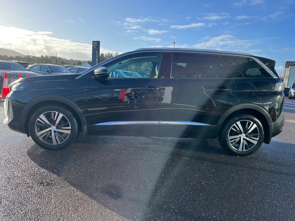2021 Peugeot 5008 1.5 BlueHDi 130bhp Allure