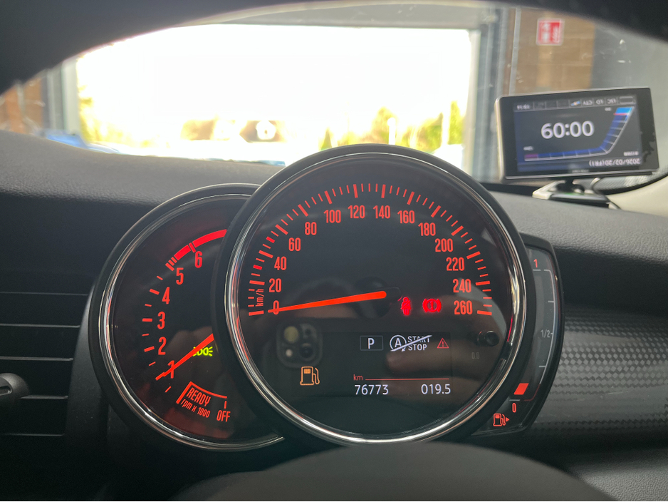 2018 MINI Cooper €17950 2018 MINI COOPER 1.5 AUTOMATIC / CRUISE CONTROL / REVERSE CAMERA / AMBIENT LIGHTS AND MORE €17,950