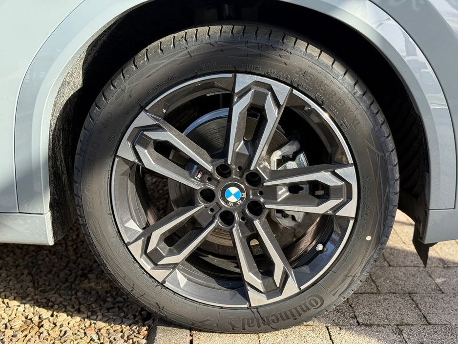 2026 BMW iX2 - image 9