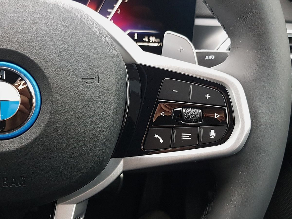 2026 BMW 3 Series - image 16