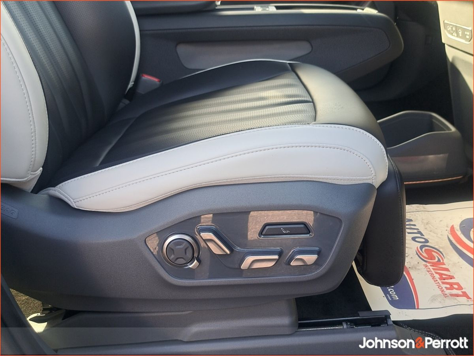 2024 Kia EV9 GT-Line AWD 7-seat €73,900