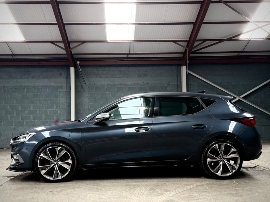 2020 SEAT Leon FR DSG // UPGRADED LIP KIT // PLUG IN HYBRID // 12 MONTH WARRANTY // €19,950