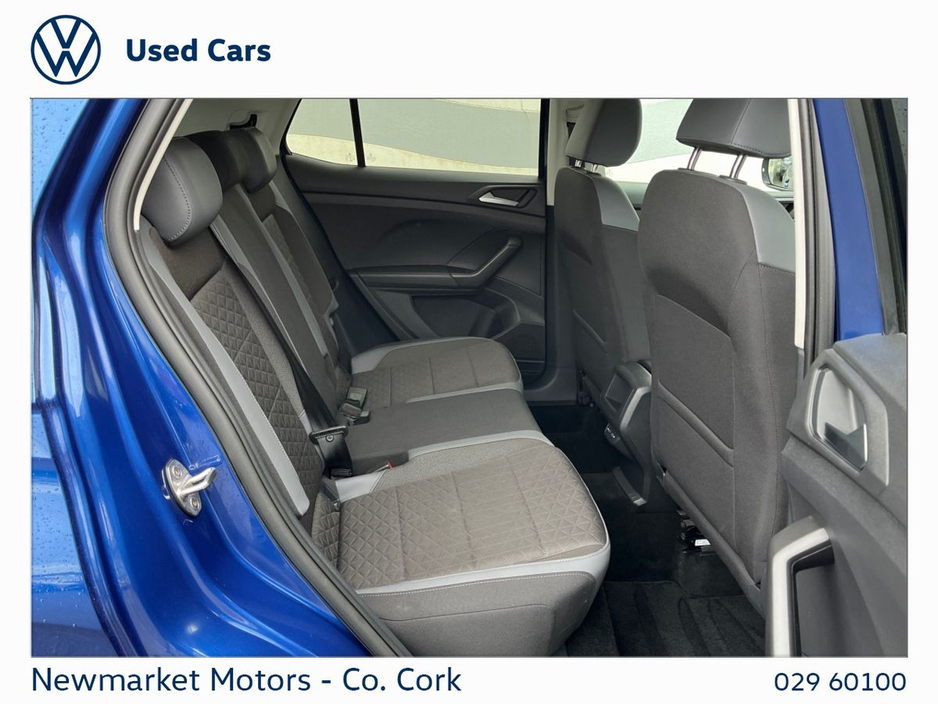 2023 Volkswagen T-Cross - image 12