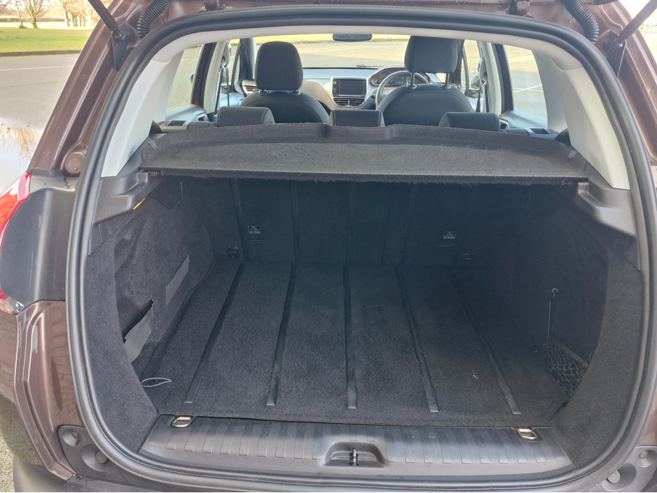 2014 Peugeot 2008 ACTIVE 1.4 HDI €5,995