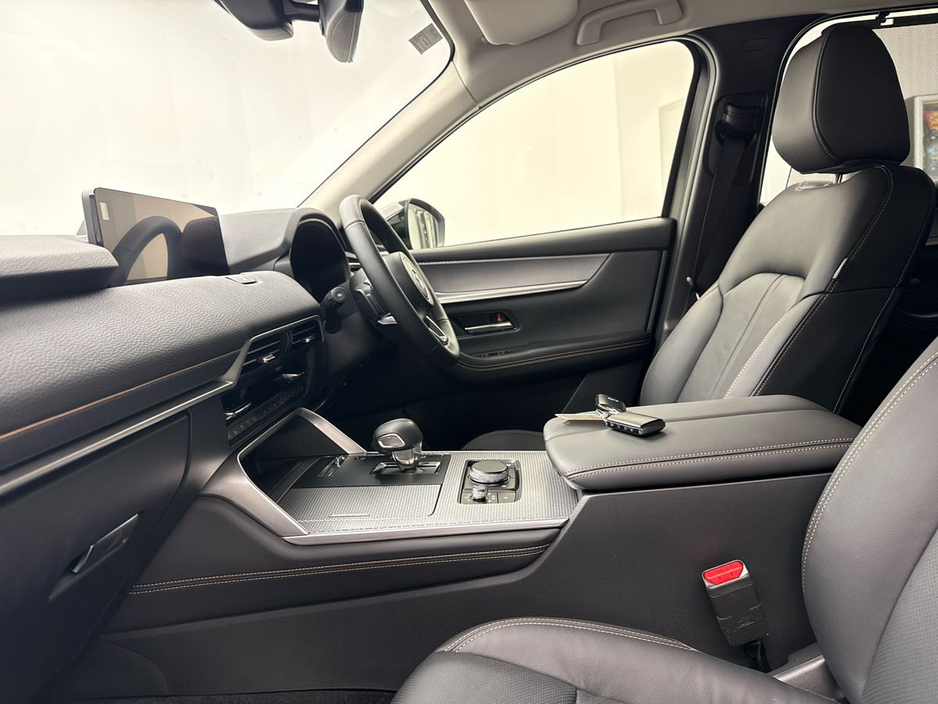 2026 Mazda CX-80 - image 2