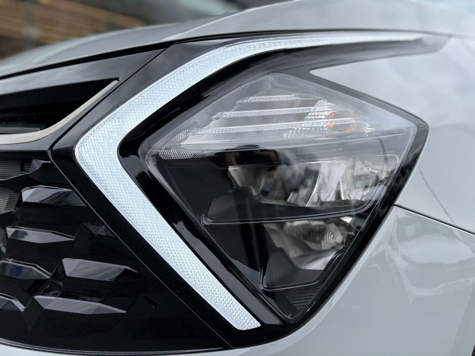 2026 Kia Sportage - image 7