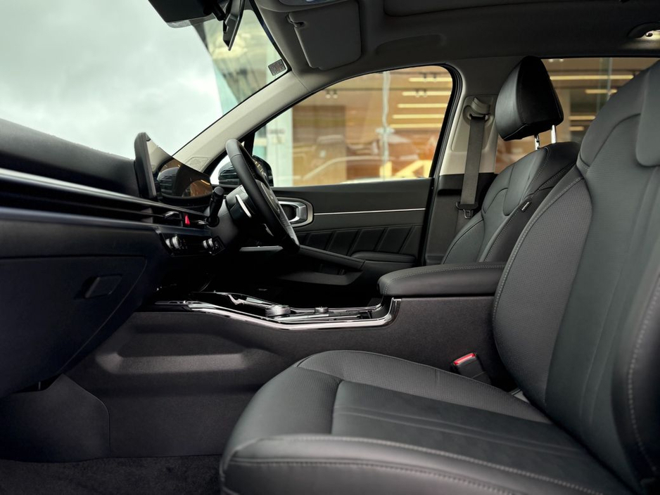 2025 Kia Sorento Plug in hybrid ( 7 Seats ) €59,995