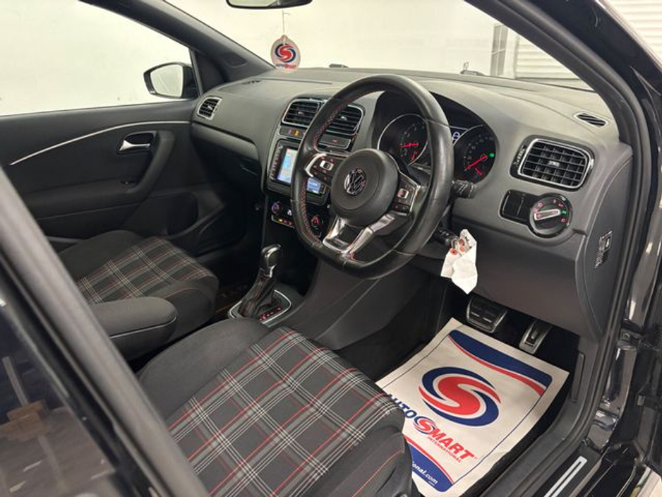 2017 Volkswagen Polo  €16,495