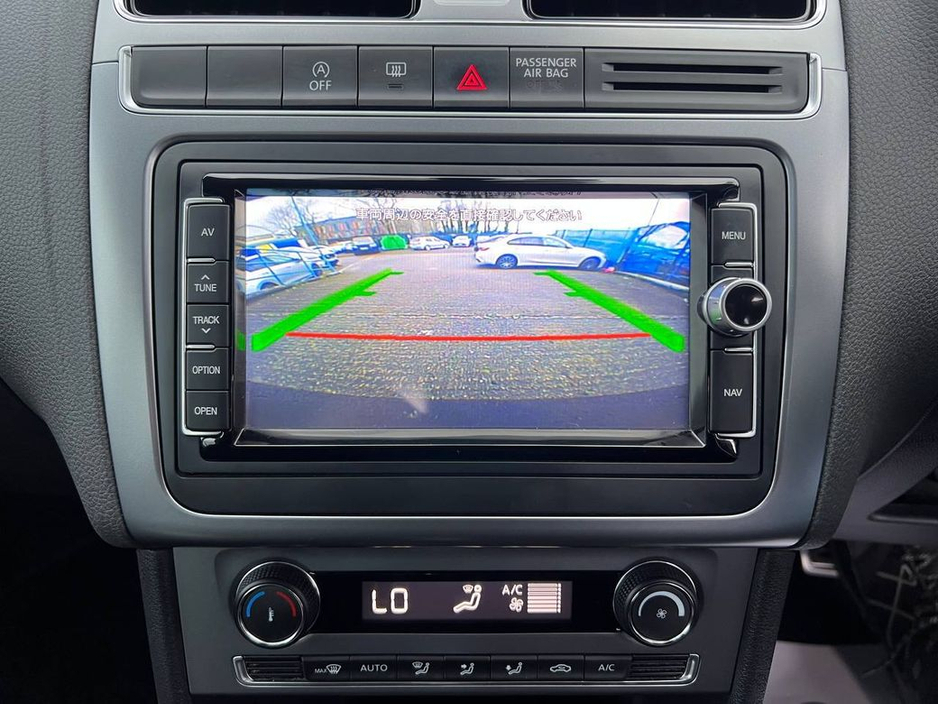 2016 Volkswagen Polo ALLSTAR EDITION 1.2 TSI AUTO // FULL SERVICE HISTORY // DIAMOND CUT ALLOYS // REVERSE CAMERA €13,900