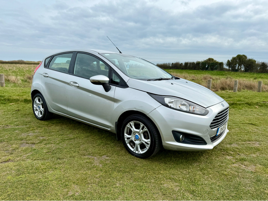 2013 Ford Fiesta ZETEC 1.5 75PS M5 4DR MCA €4,250