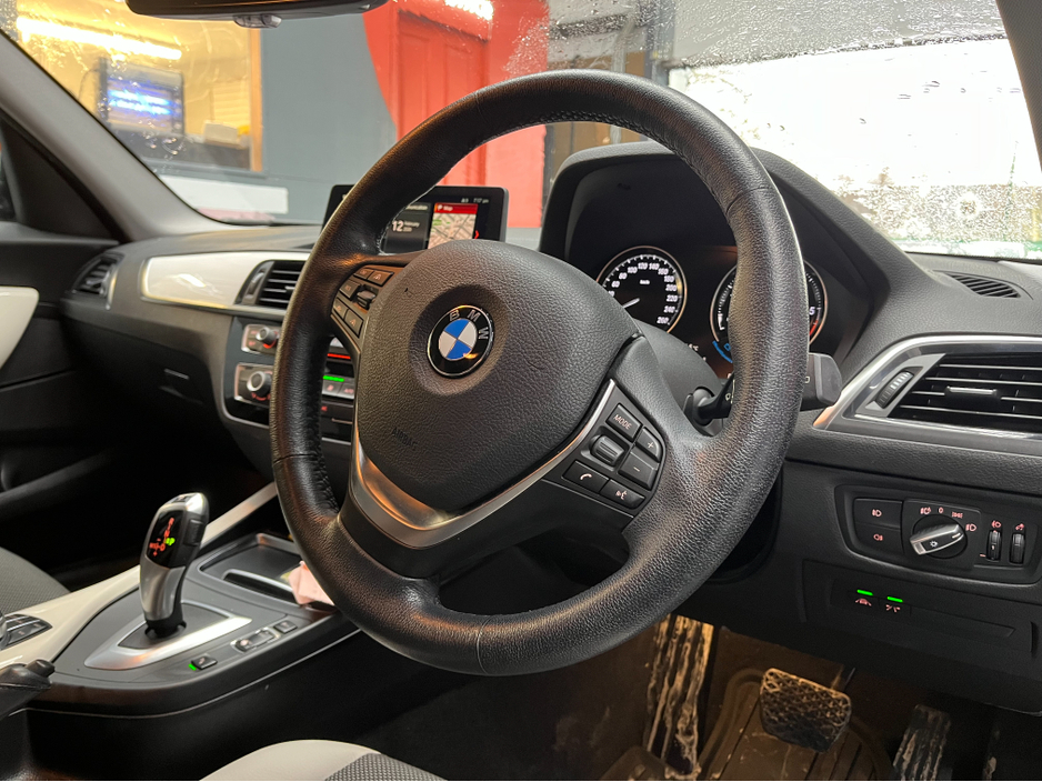 2018 BMW 1 Series €17950 2018 BMW 118D STYLE 2.0 AUTOMATIC / CRUISE CONTROL / REVERSE CAMERA AND MORE €17,950
