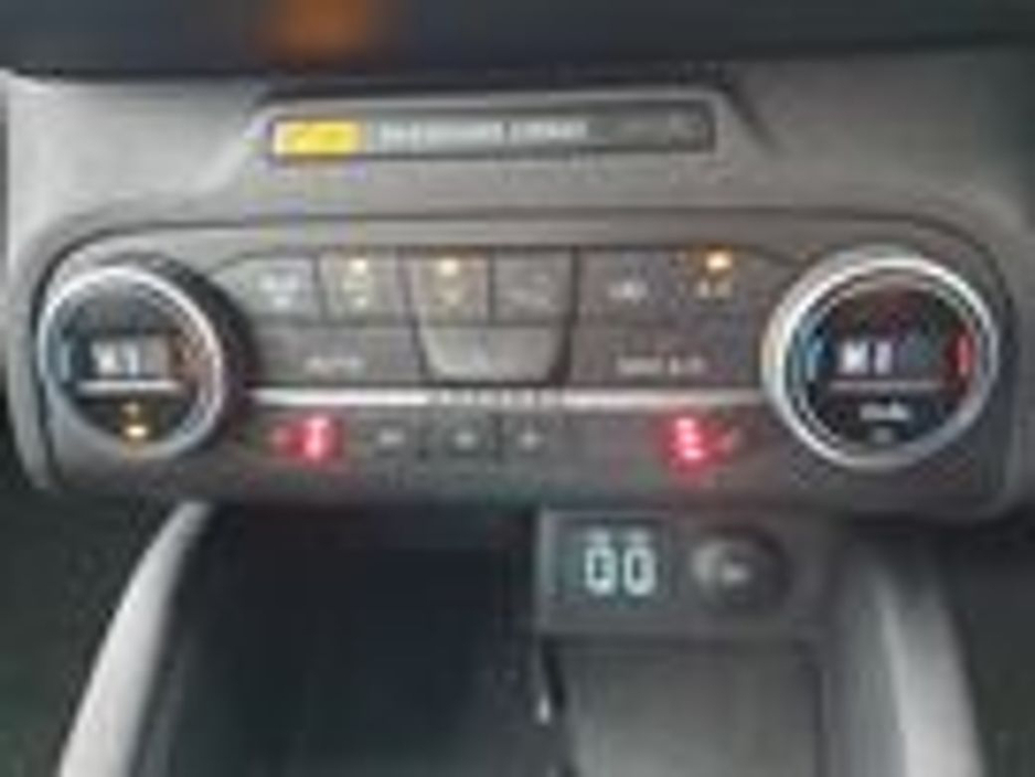 2021 Ford Focus - image 28