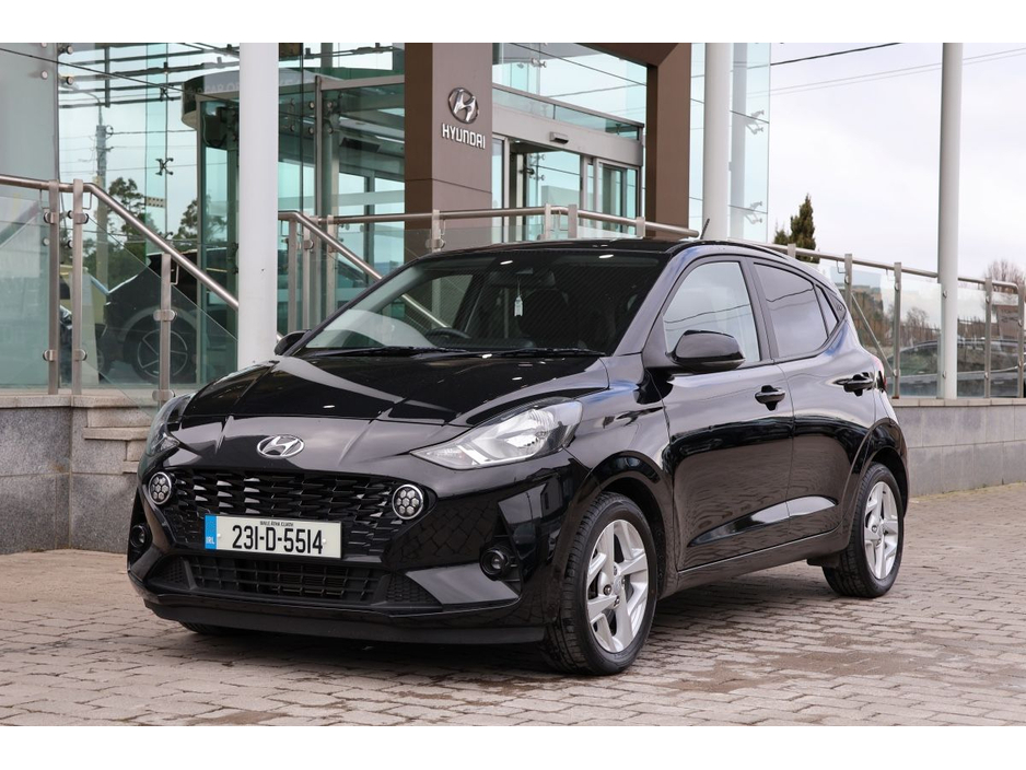 2023 Hyundai i10 - image 6