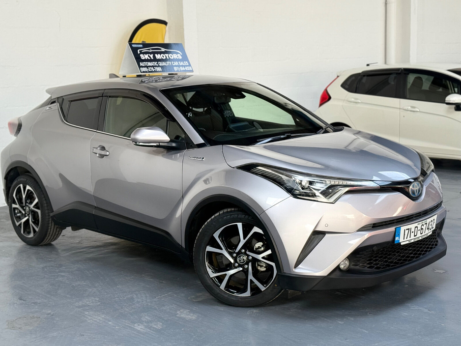 2017 Toyota C-HR - image 4
