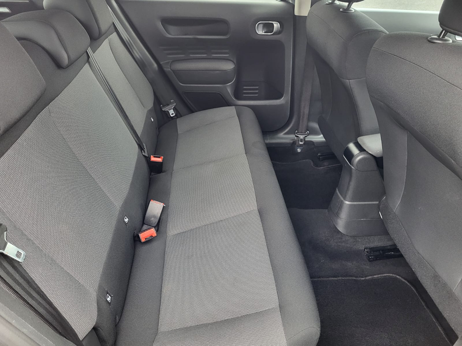 2015 Citroen C4 Cactus - image 9