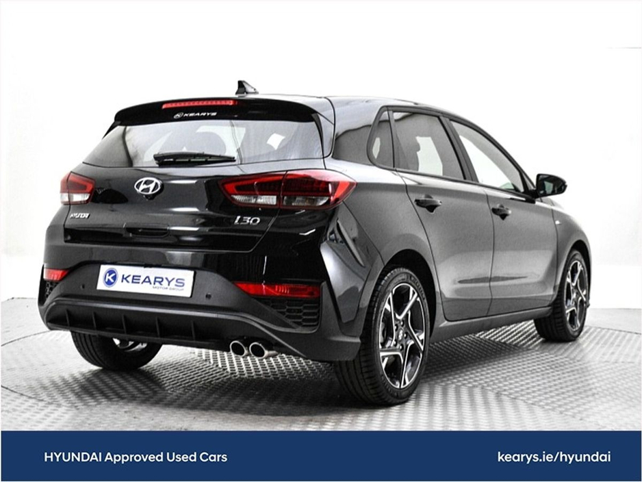 2023 Hyundai i30 - image 12