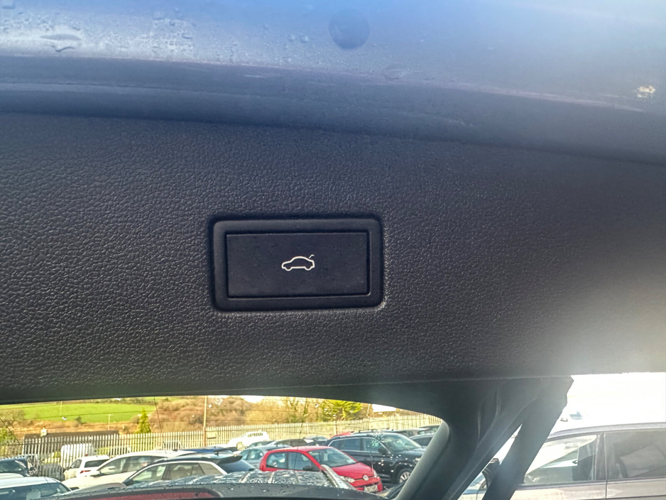 2023 Volkswagen Tiguan Allspace 2.0 TDI 150HP Life €38,950