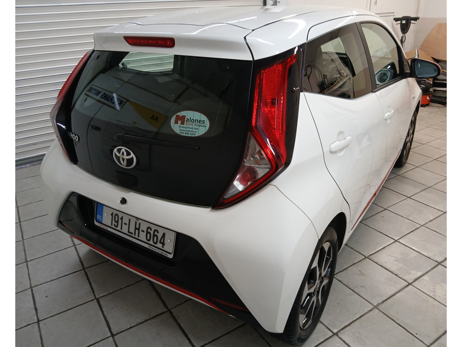 2019 Toyota Aygo 1.0 X-PLAY ONLY 13500 KMS : FINANCE ARRANGED : €12,500