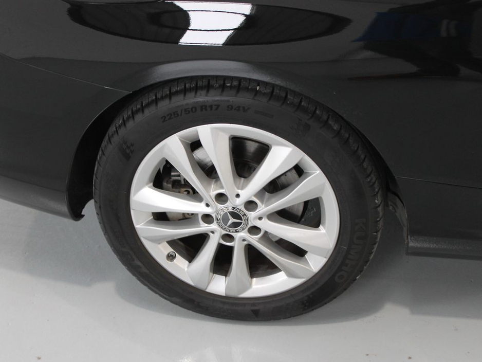 2021 Mercedes-Benz C Class C 180 2DR Auto €37,999