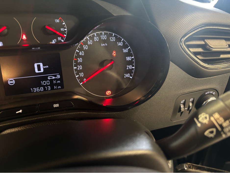 2021 Opel Crossland X 1.2I 83PS - -PET-5SP 5DR X €11,999