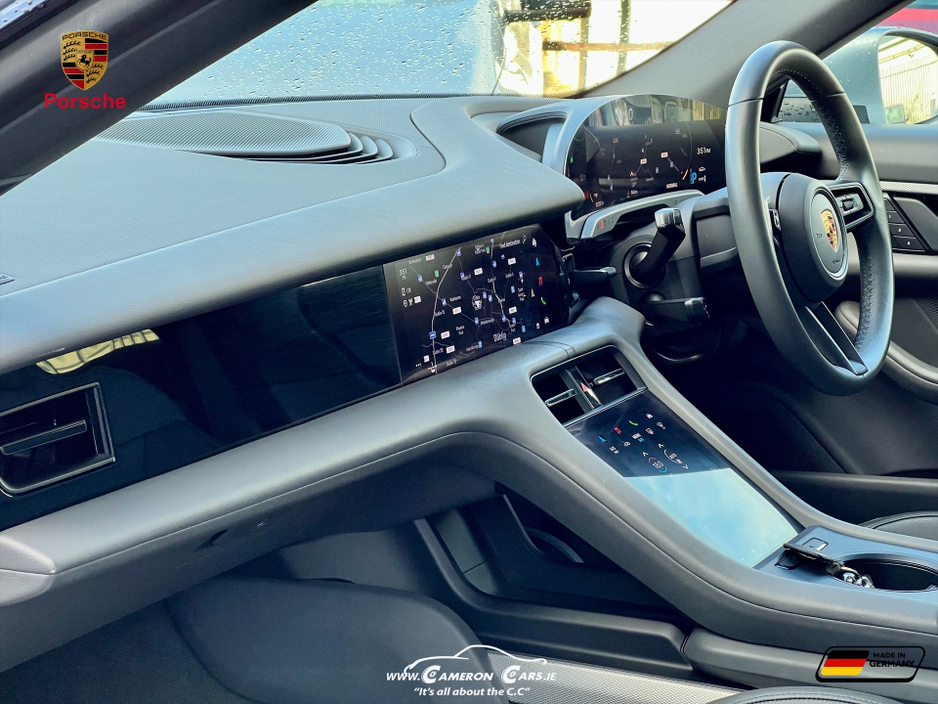 2022 Porsche Taycan - image 31