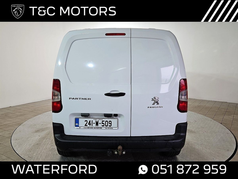 2024 Peugeot Partner - image 16